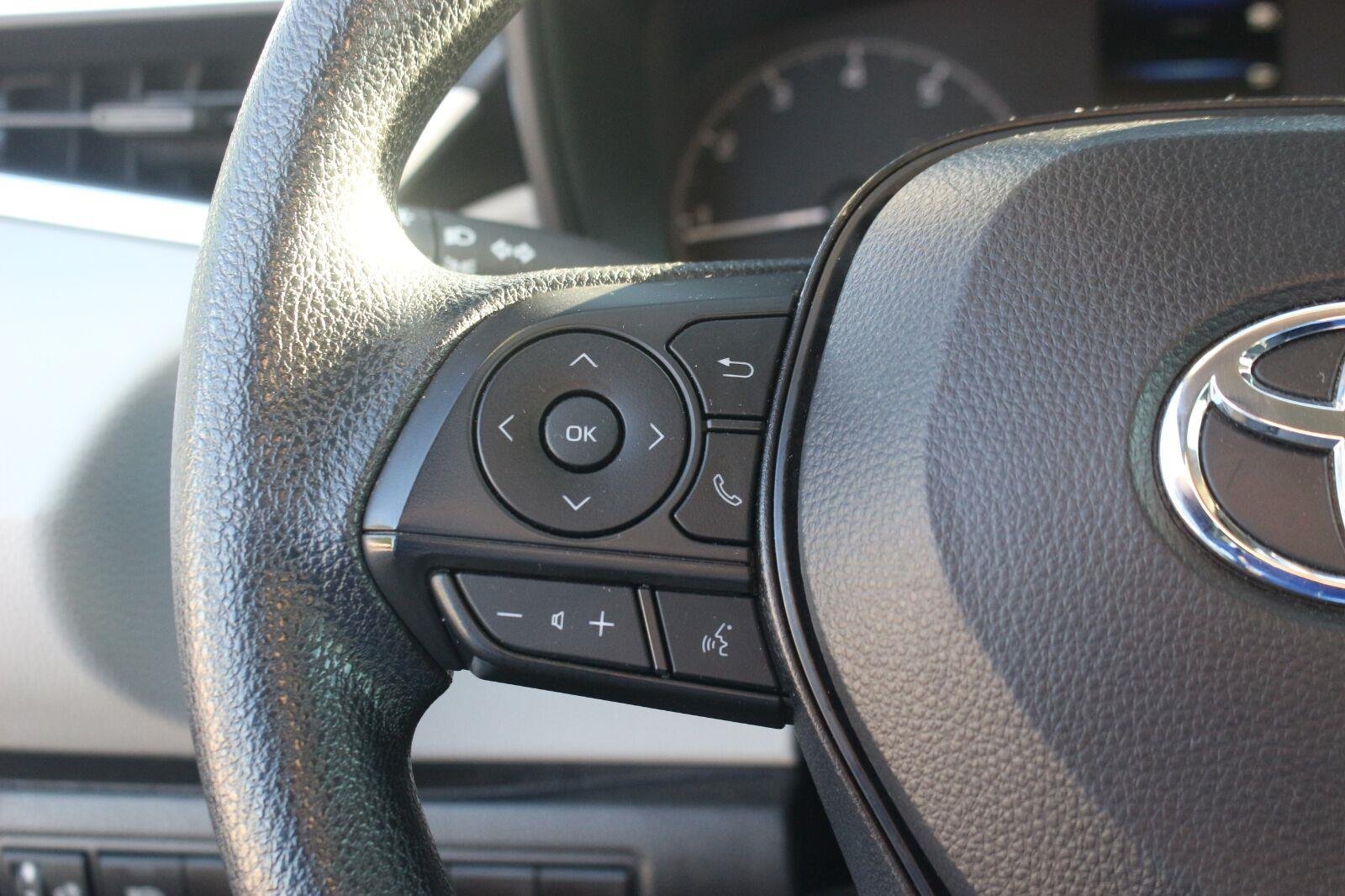 Used 2024 White Toyota LE image 18