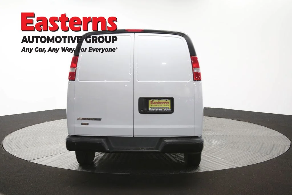 Used 2019 White Chevrolet Work Van image 35