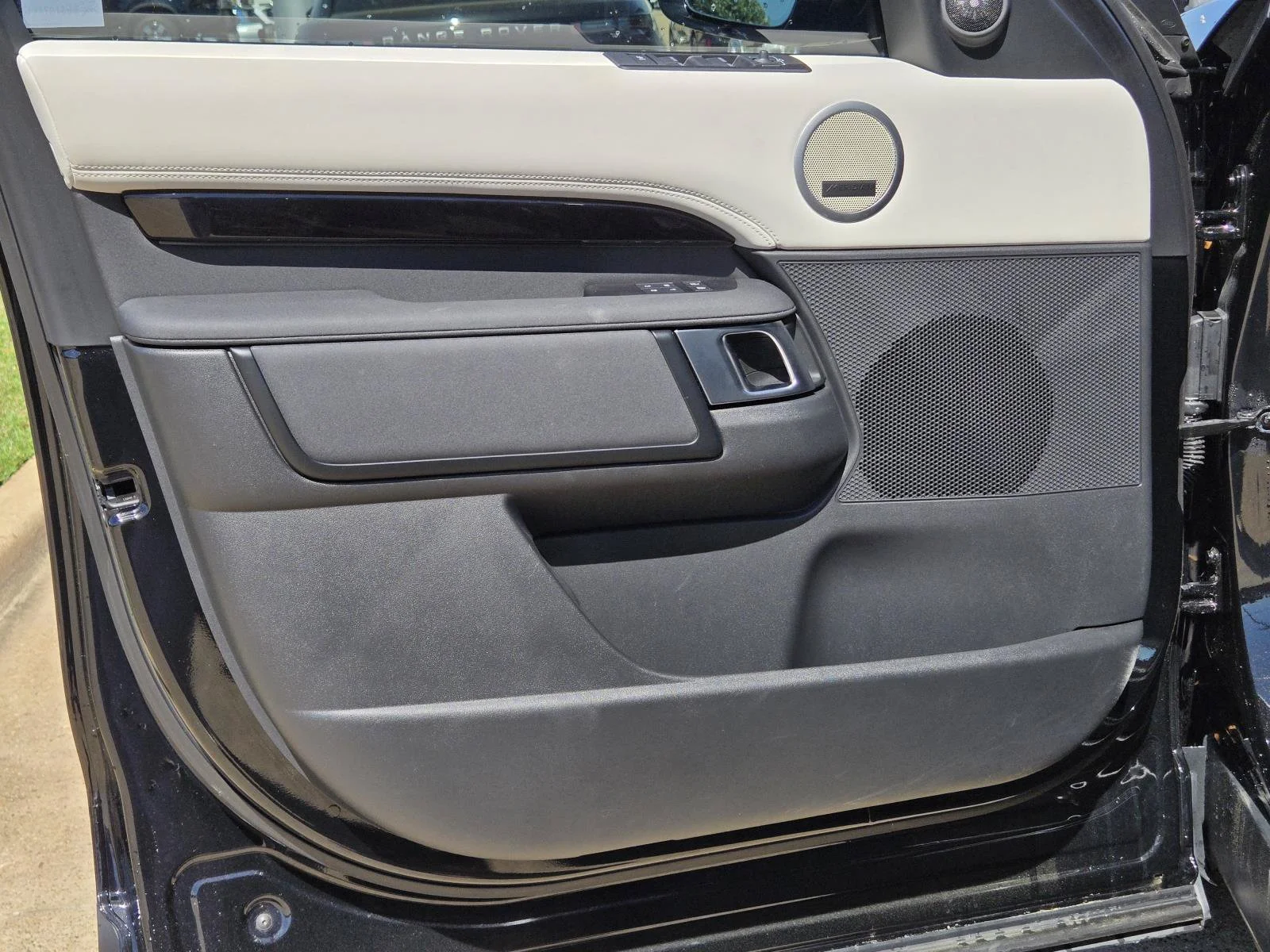 Certified Used 2025 Black Land Rover S image 24