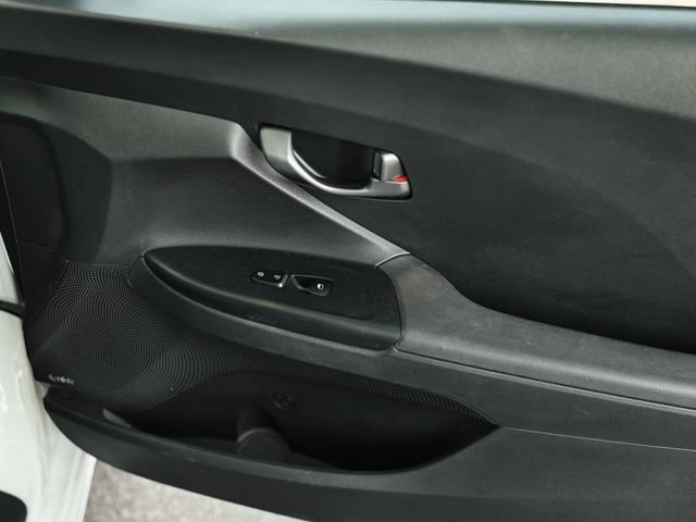 Used 2019 Chalk White Hyundai 2.0 Premium image 21