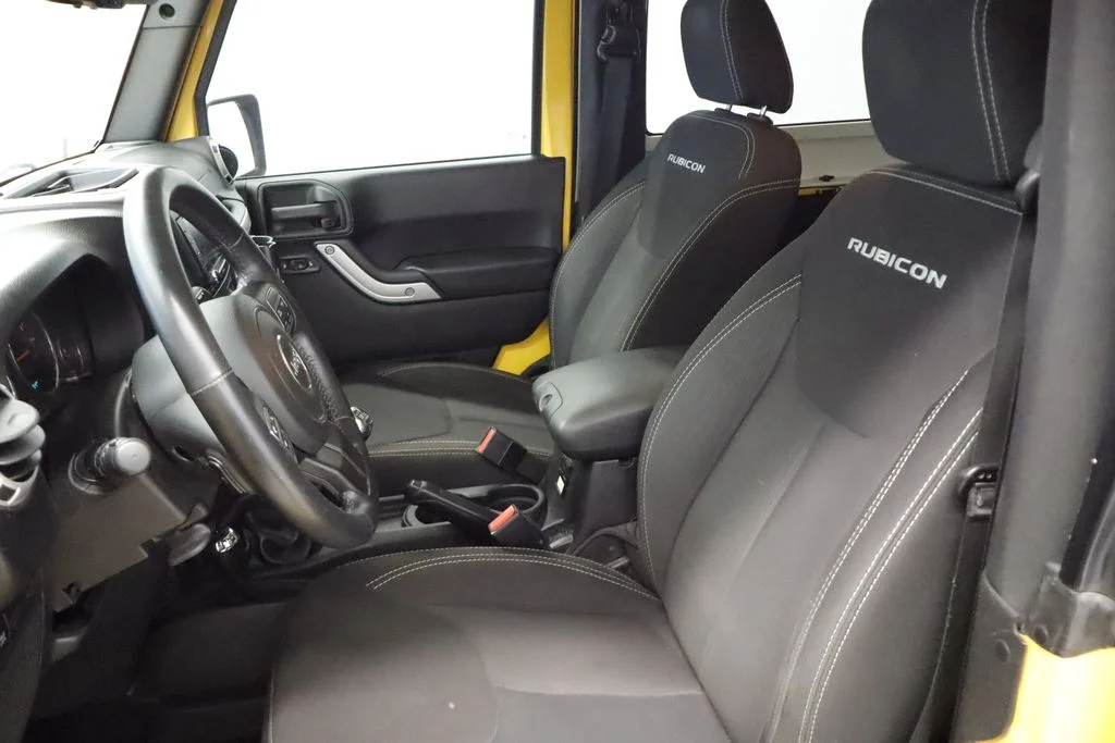 Used 2015 Yellow Jeep Rubicon image 12