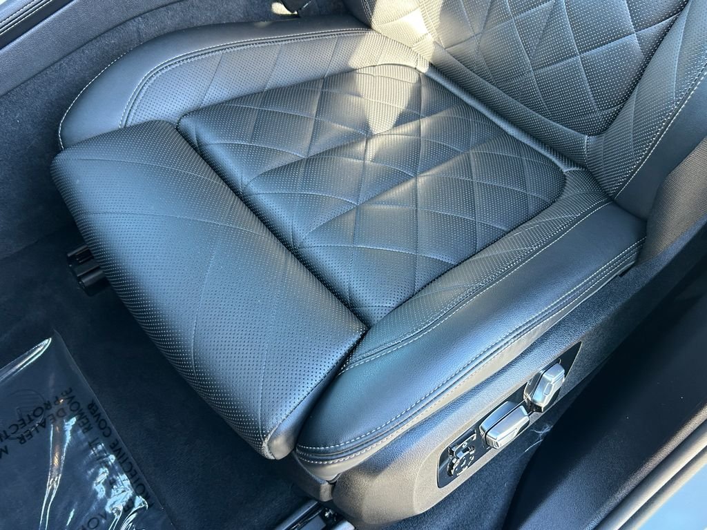 Certified Used 2024 Brooklyn Grey Metallic BMW M60i image 15