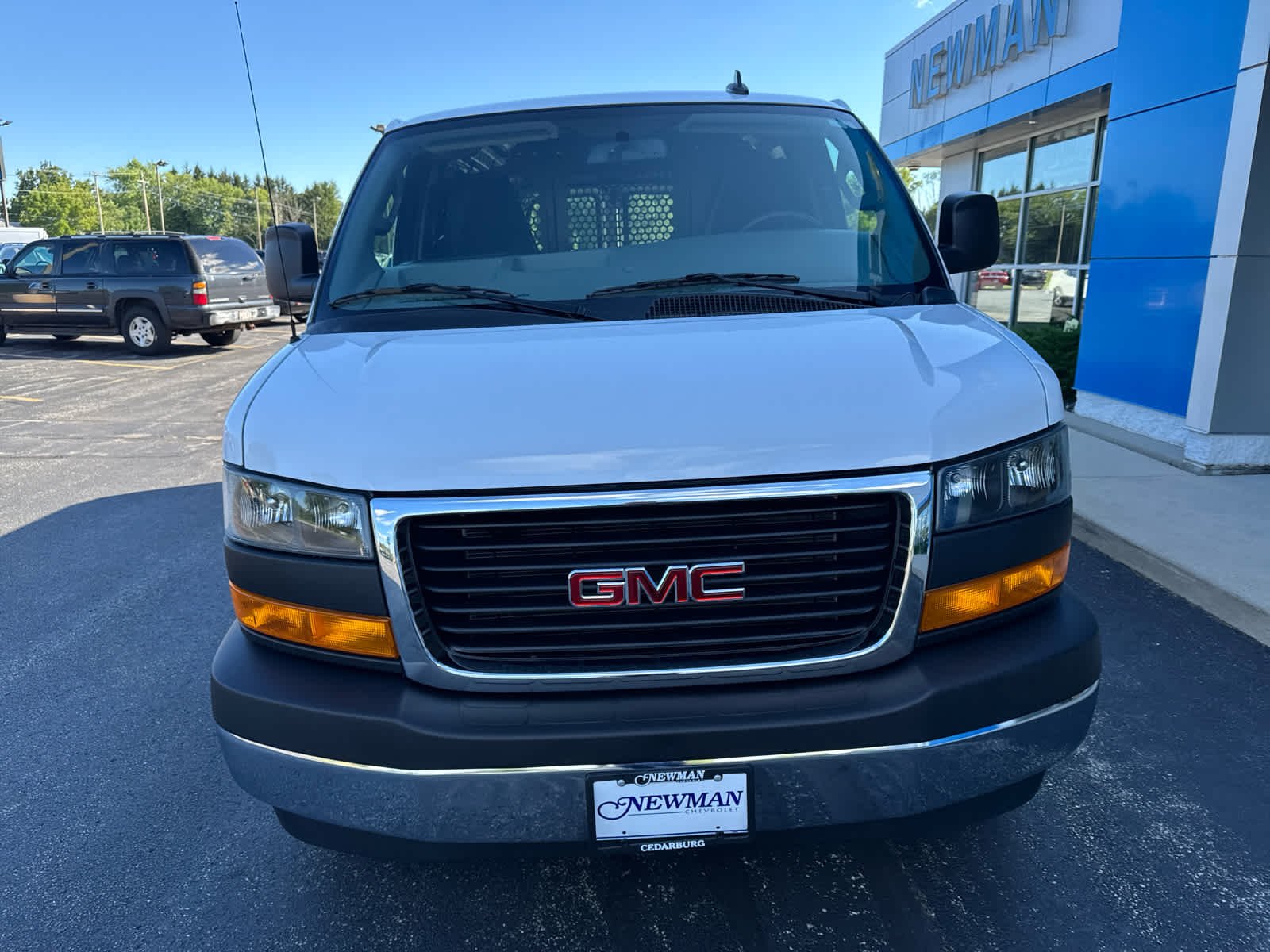 2024 GMC Savana Cargo Work Van - Photo 13