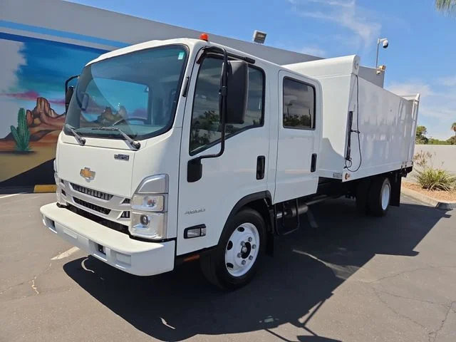 Used 2023 White Chevrolet Base image 4