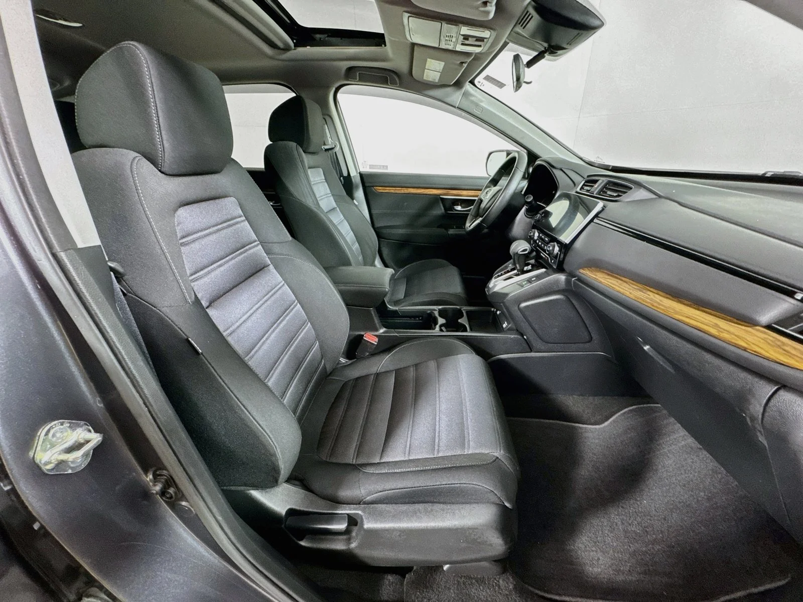 Used 2020 Gray Honda EX image 24
