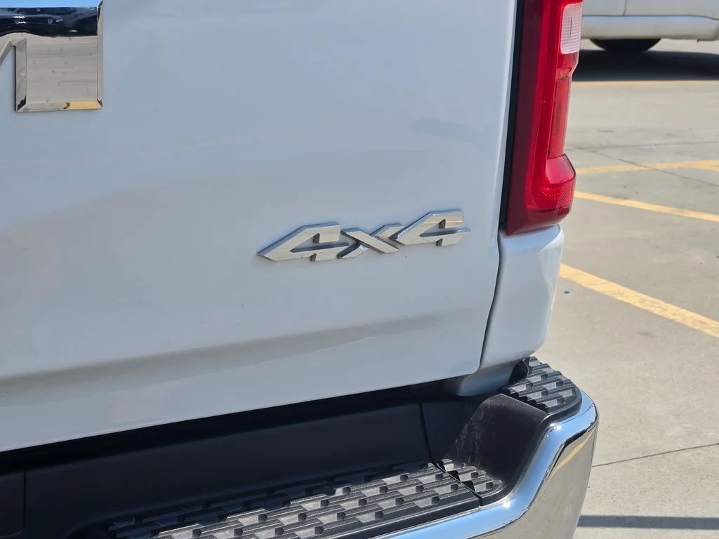 Used 2025 White Ram Laramie image 5