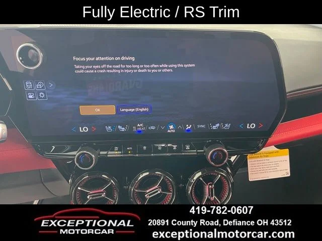 Used 2024 White Chevrolet RS image 41