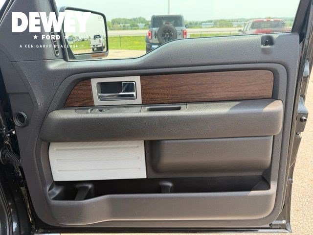 Used 2013 Tuxedo Black Metallic Ford Lariat image 33