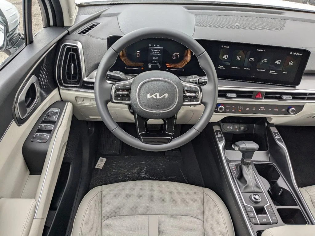 2025 Kia Sorento S - Photo 17