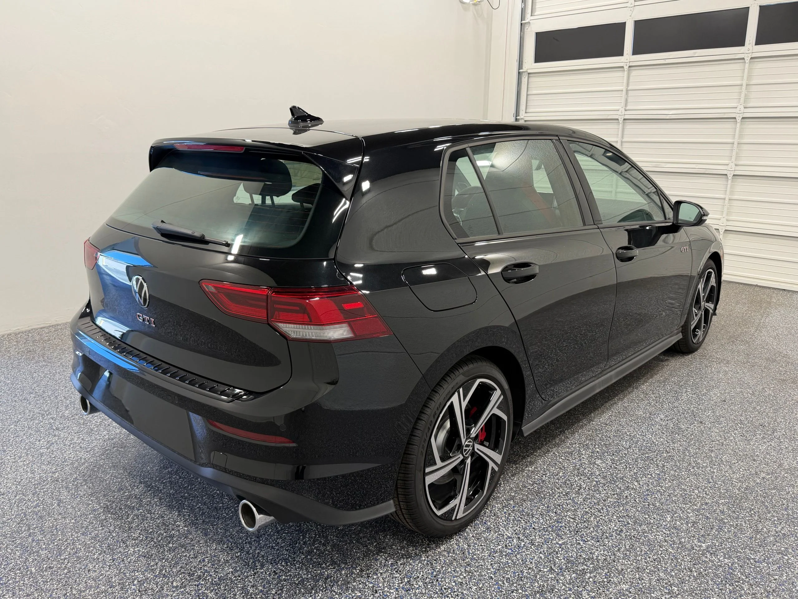 New 2026 Black Volkswagen 2.0T SE image 6