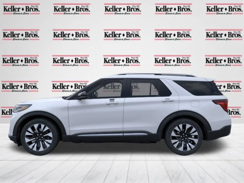 New 2026 Space White Metallic Ford Platinum image 4