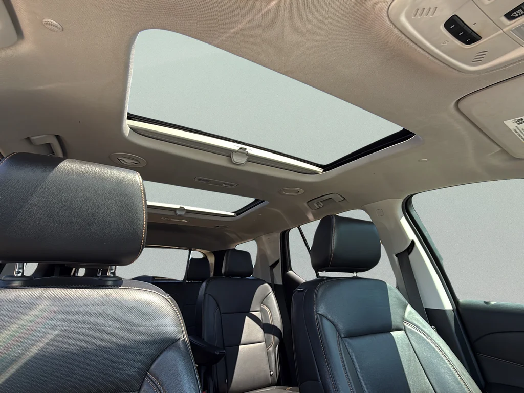 Used 2018 Mosaic Black Metallic Chevrolet Premier image 14