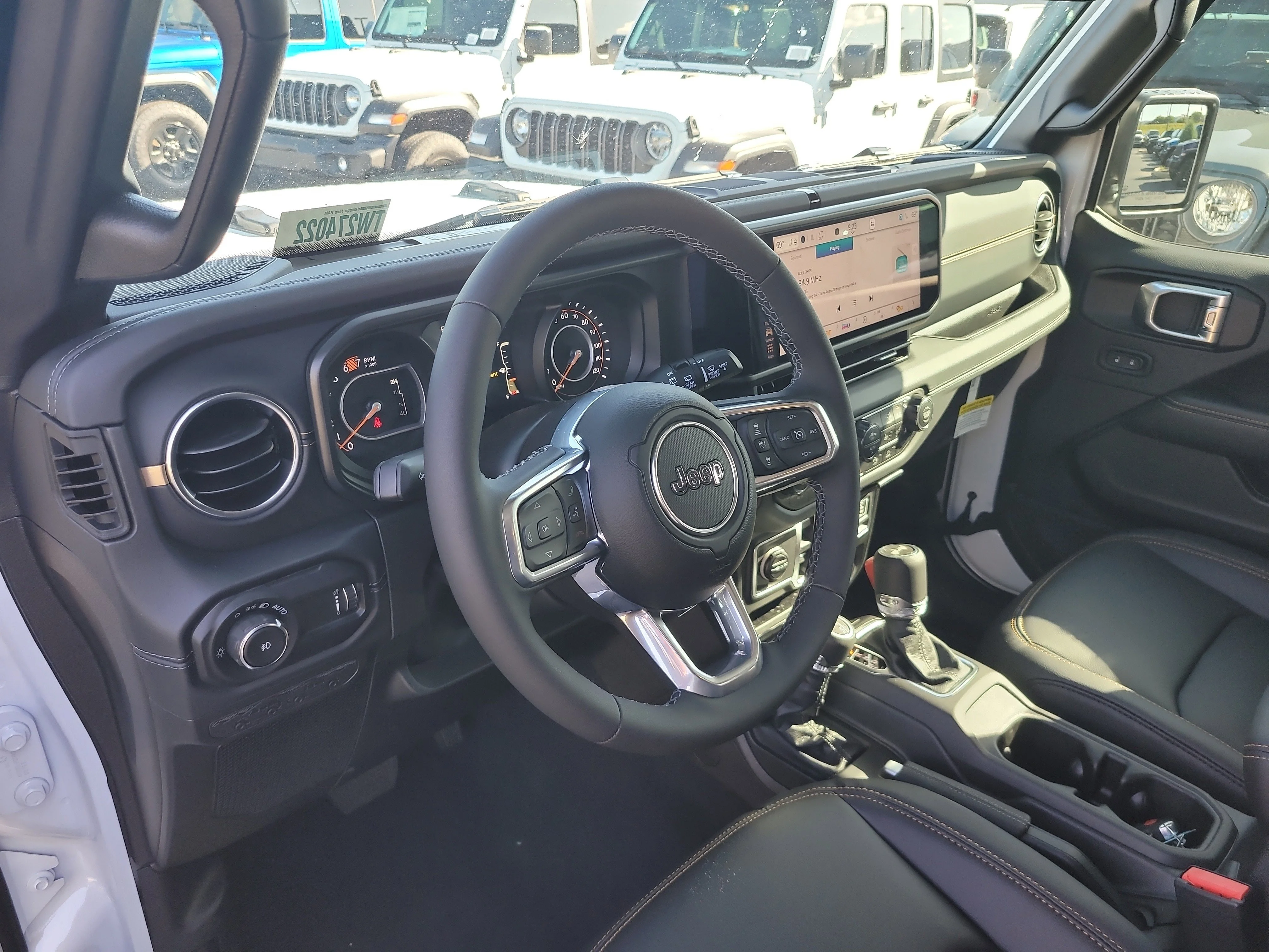 New 2026 Bright White Clearcoat Jeep Sahara image 14