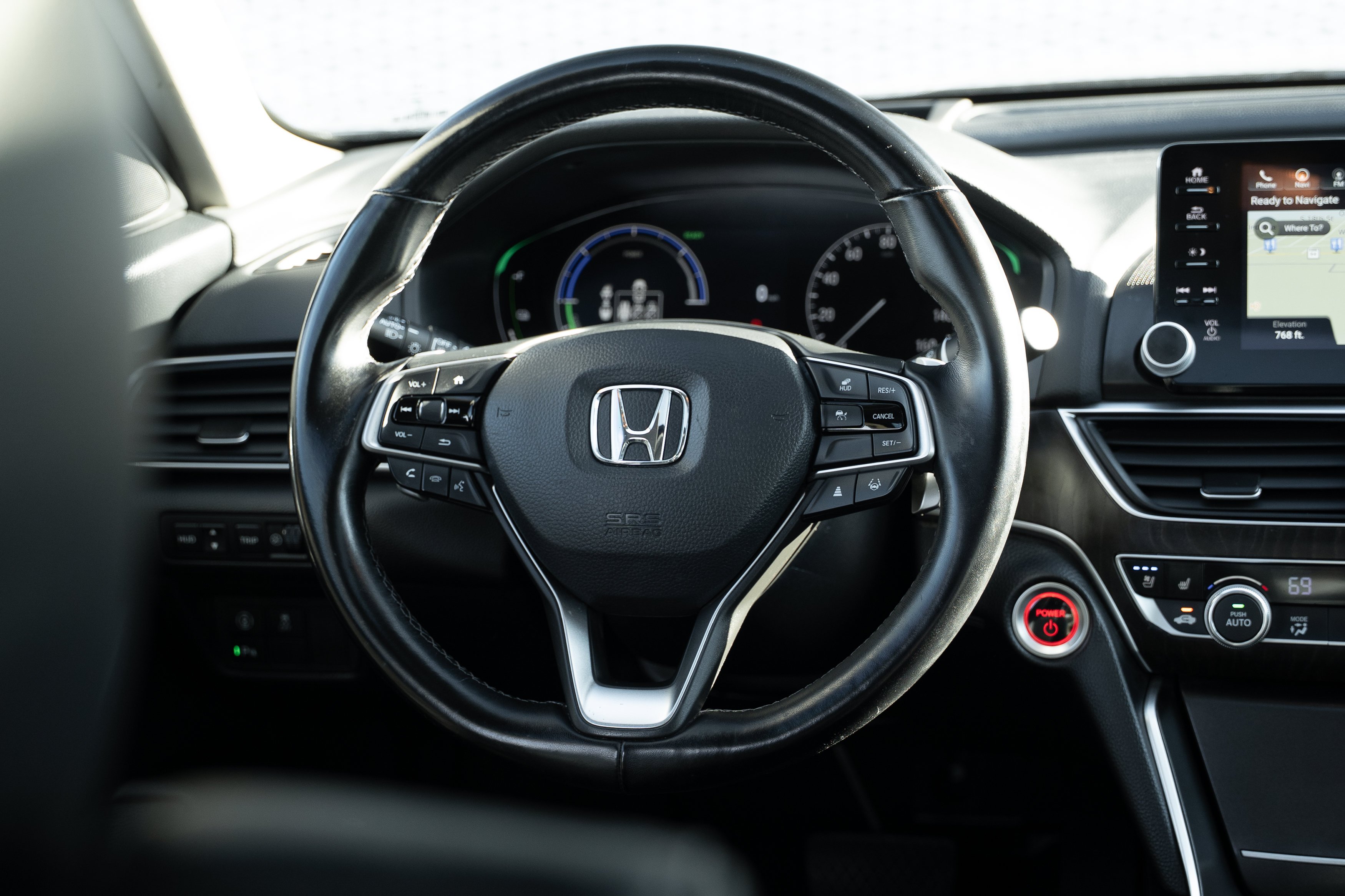 Used 2022 Crystal Black Pearl Honda Touring image 8