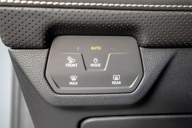 New 2026 Gray Volkswagen 2.0T SE w/Technology image 22