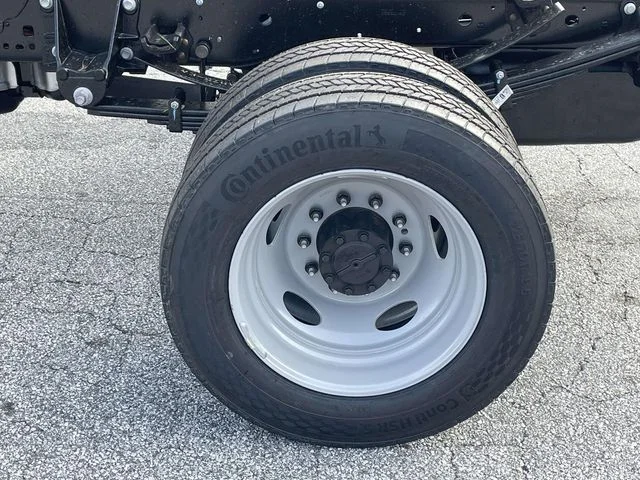 New 2026 White Ford XL image 21