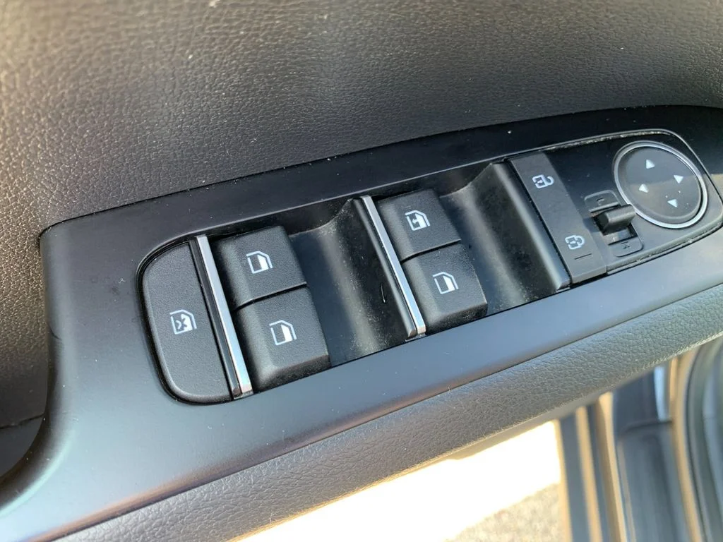 Used 2022 Gray Kia LX image 13
