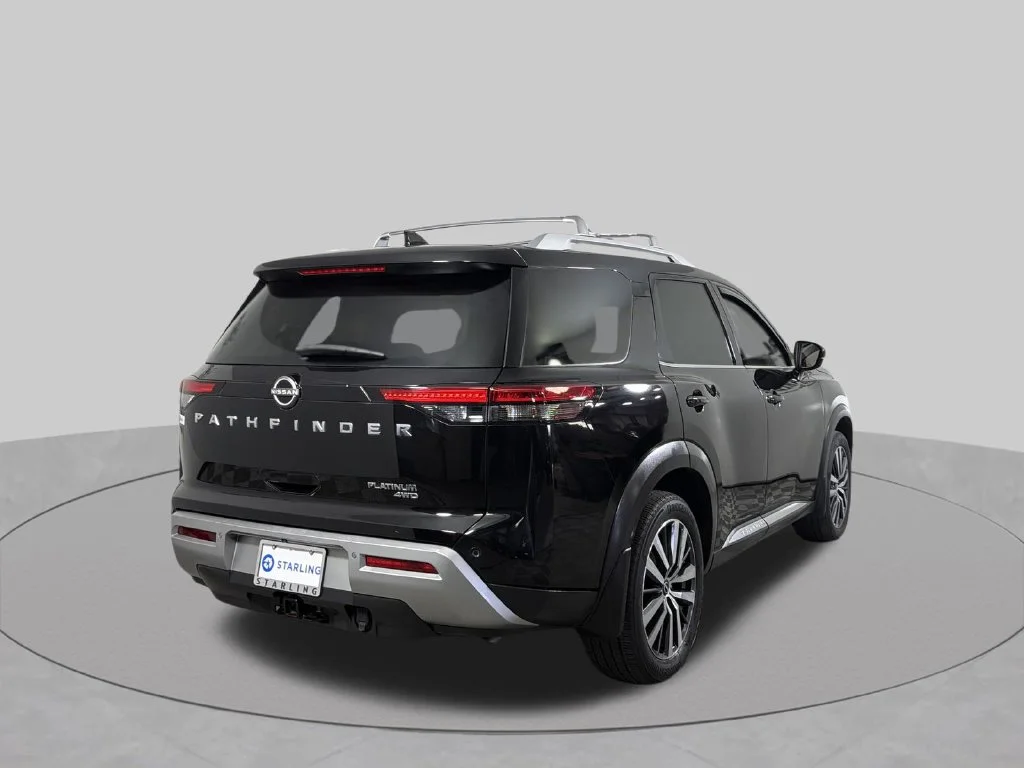 Used 2022 Black Nissan Platinum image 11