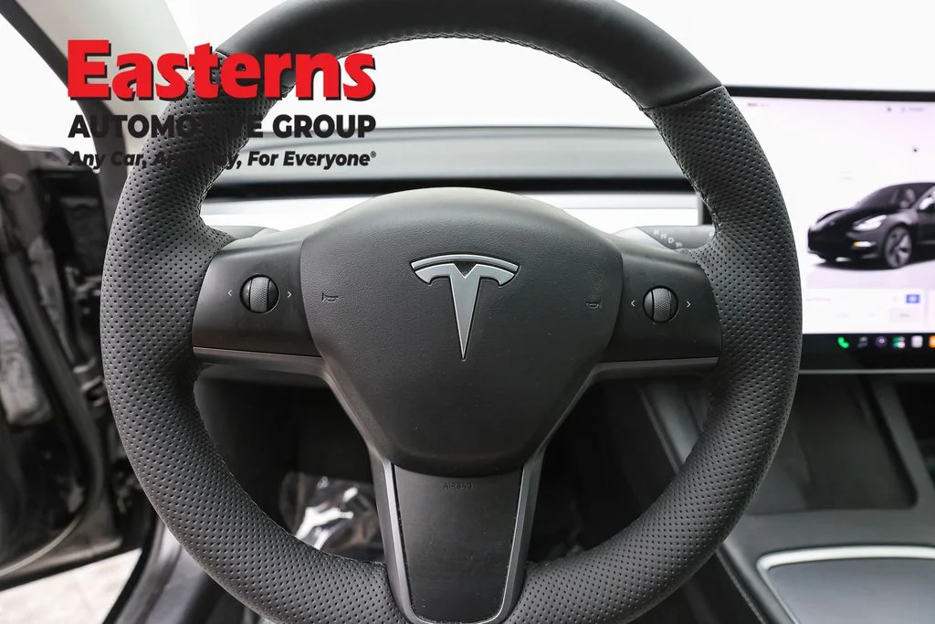 Used 2022 Black Tesla Long Range image 10