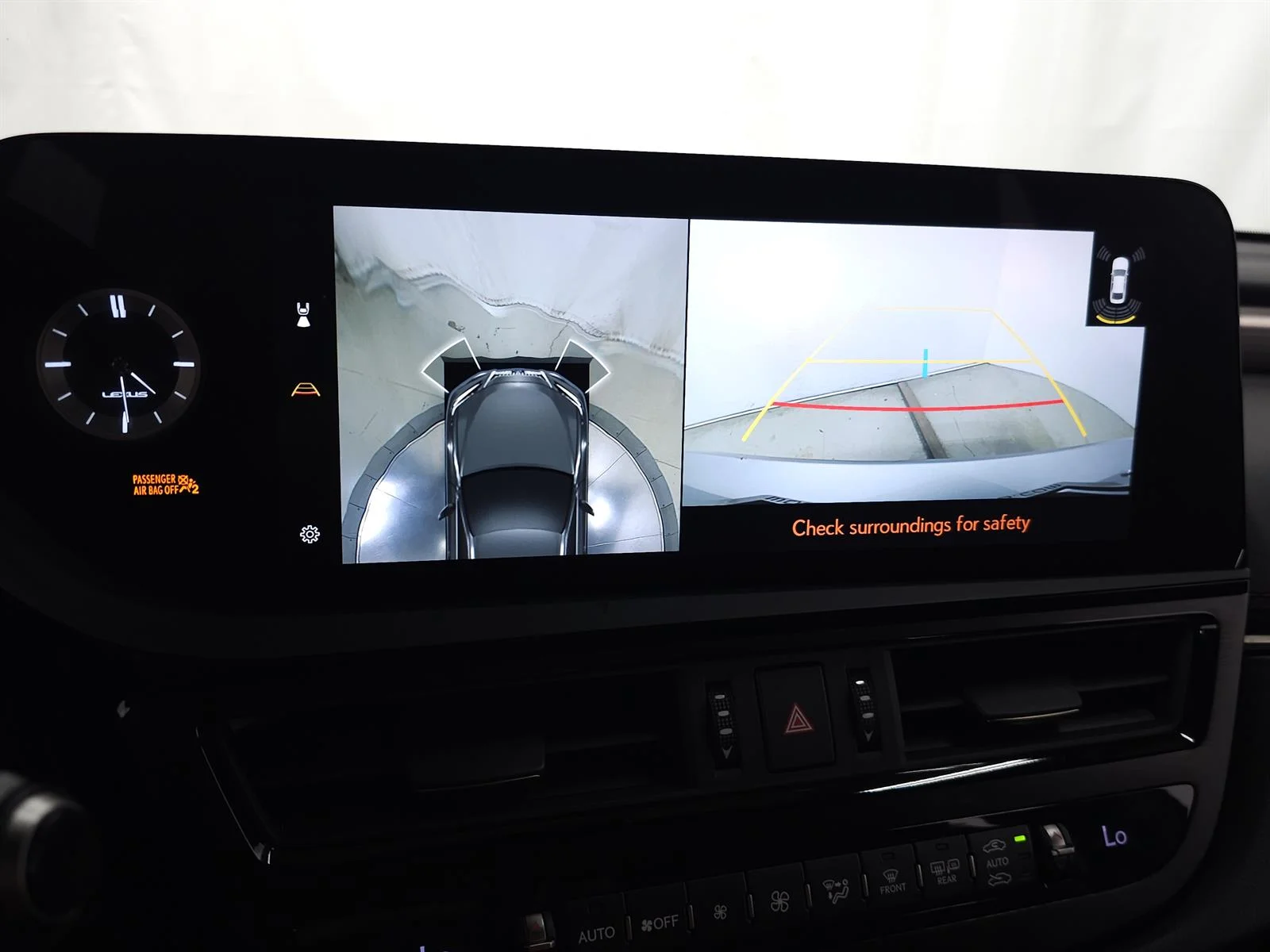 Certified Used 2023 Iridium 1l2 Lexus F SPORT Handling image 27