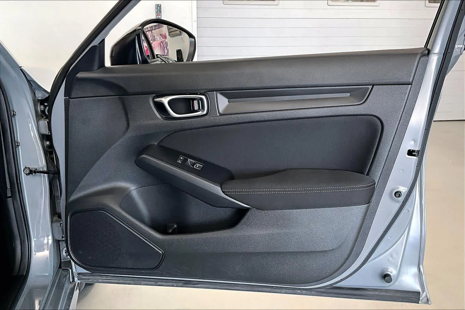Used 2025 Urban Gray Pearl Honda Sport image 26
