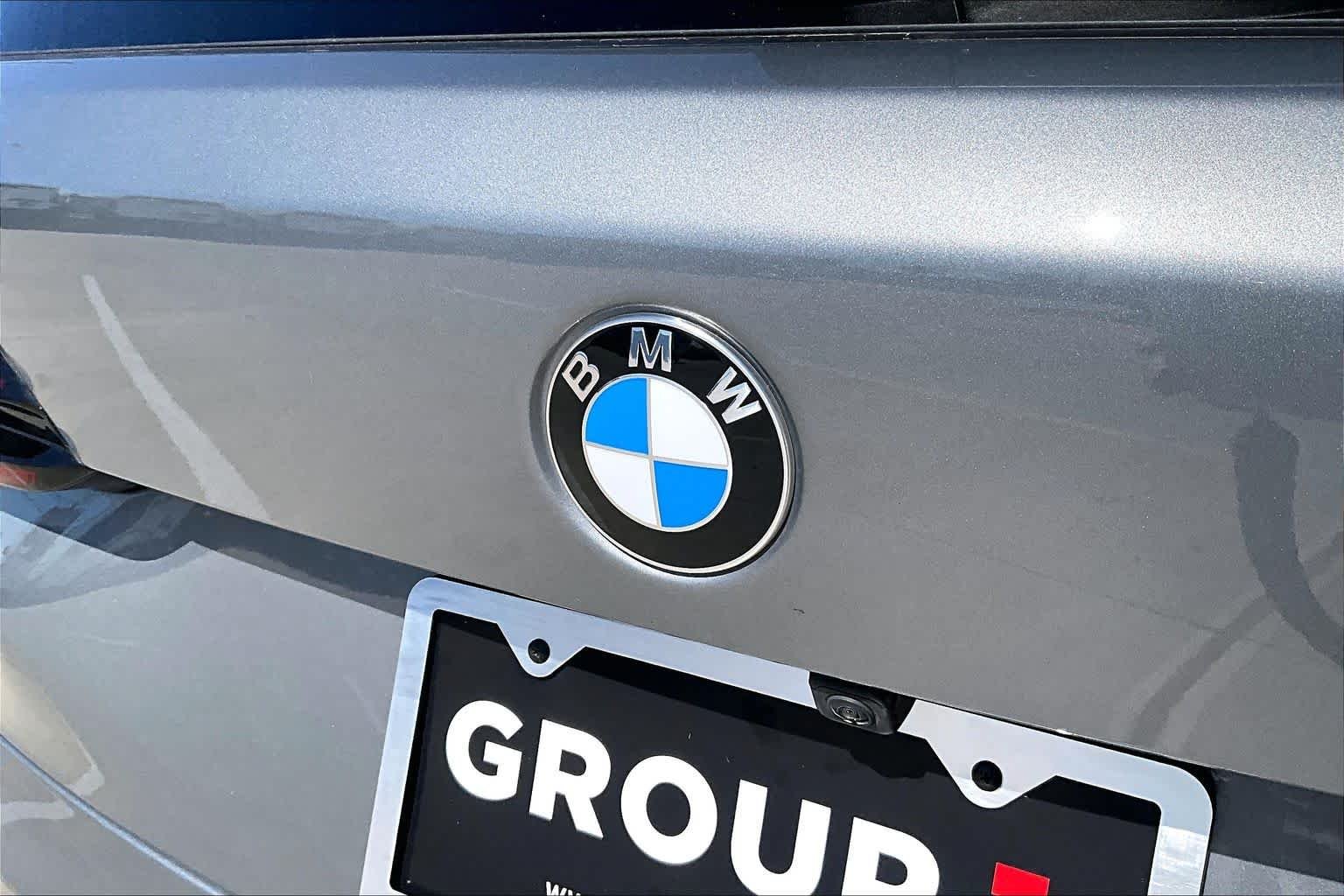 Used 2024 Skyscraper Grey Metallic BMW xDrive40i image 29