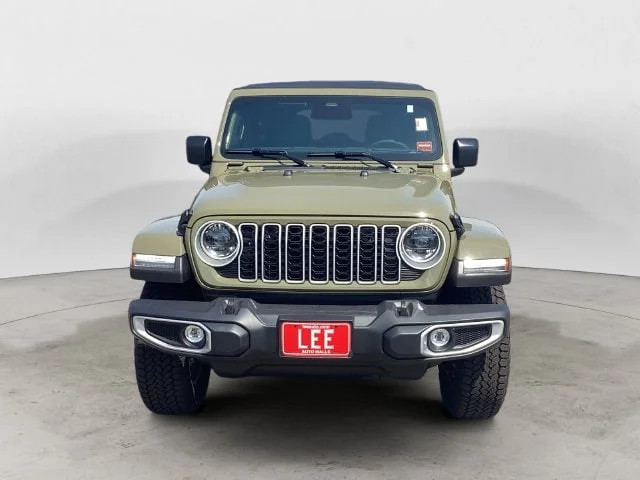 New 2026 41 Jeep 4-DOOR SAHARA image 9