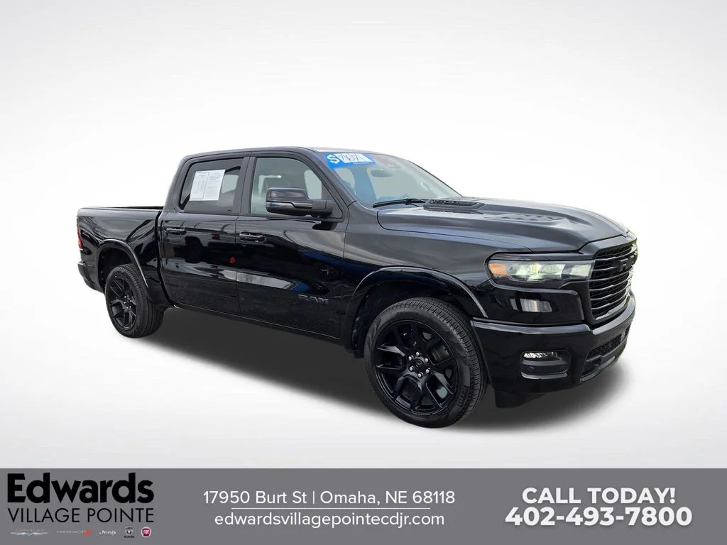 2025 RAM 1500 Laramie 4x4 Crew Cab 5'7's photo