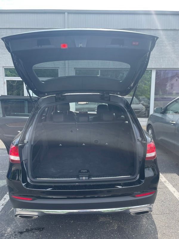 Used 2018 Black Mercedes-Benz GLC 300 image 11