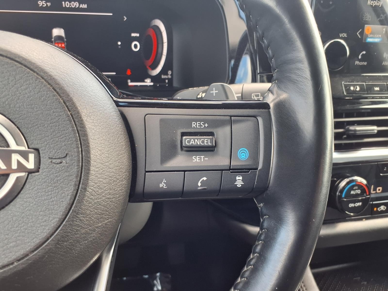 2023 Nissan Pathfinder Platinum Gray at Robbins Nissan