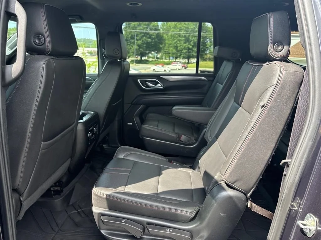 Used 2023 Black Chevrolet RST image 17