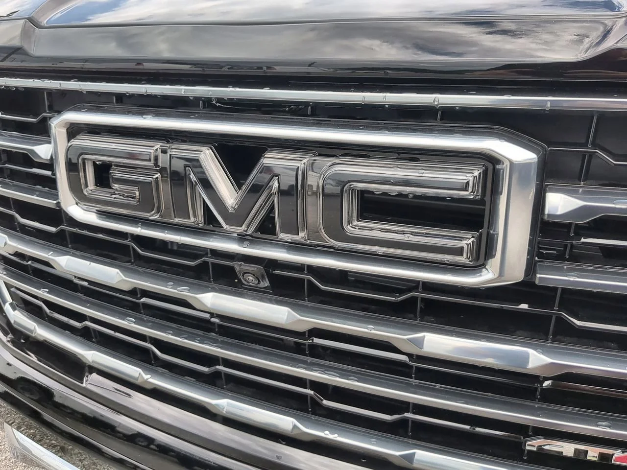 New 2026 Onyx Black GMC AT4 image 32