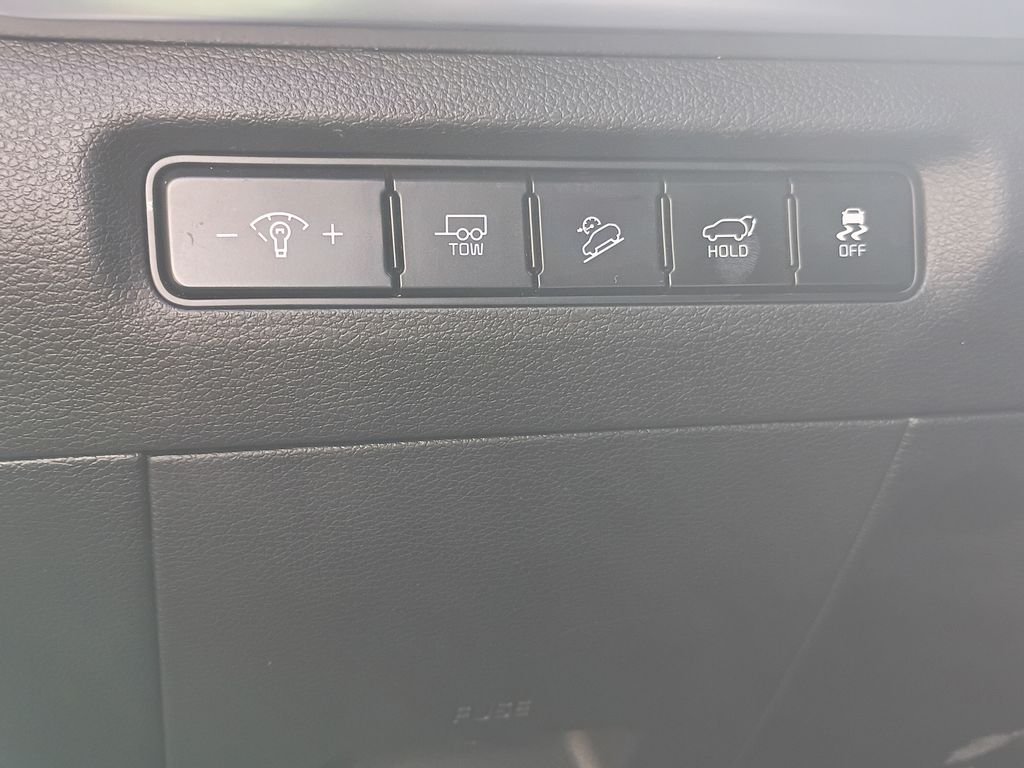Used 2024 Wolf Gray Kia SX-Prestige X-Line image 15