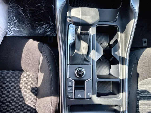New 2026 Glacial White Pearl Kia LX image 22
