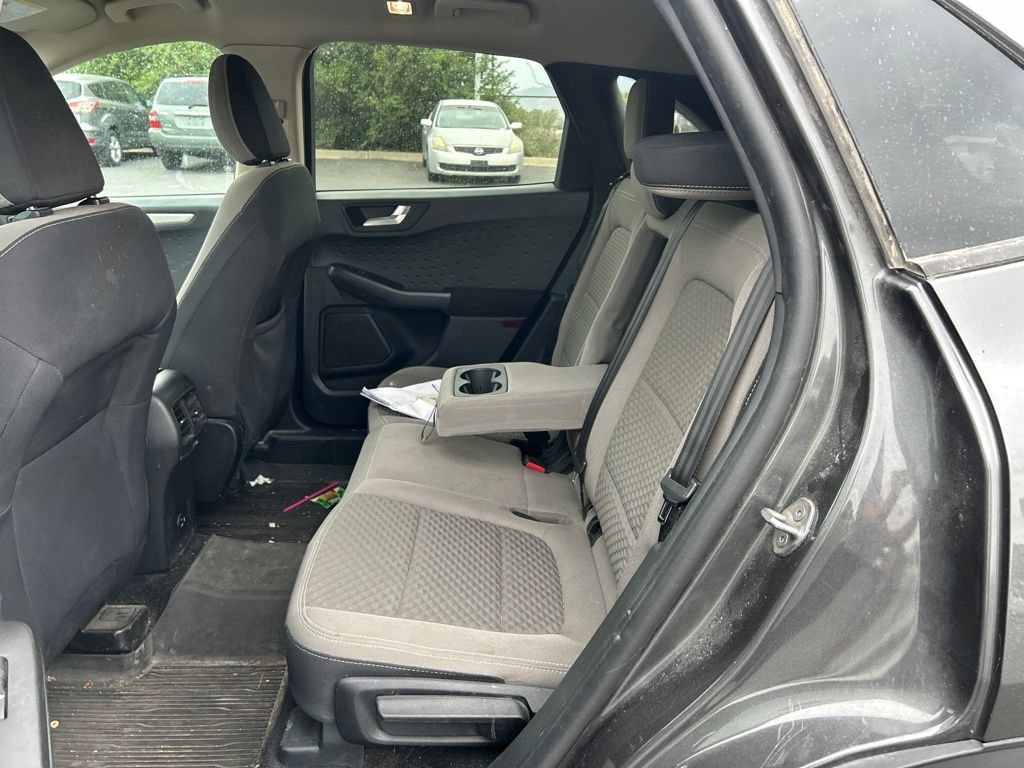 Used 2020 Magnetic Ford SE image 17