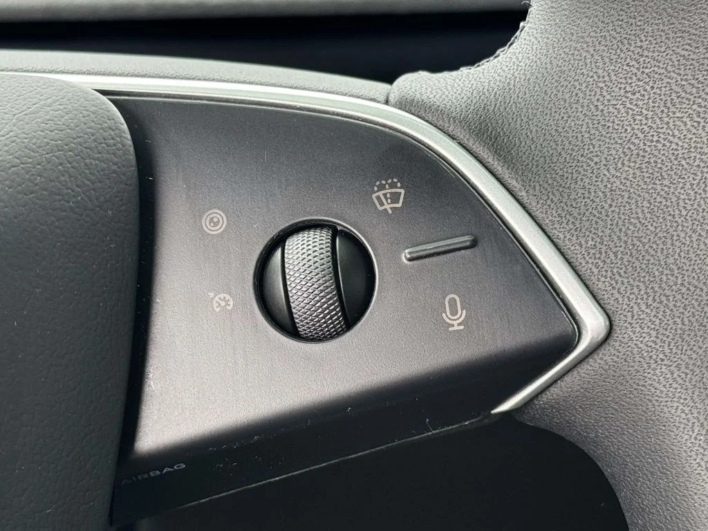 2025 Tesla Model 3 Long Range - Photo 21