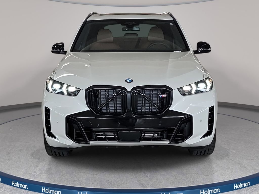New 2026 Mineral White Metallic BMW M60i image 2
