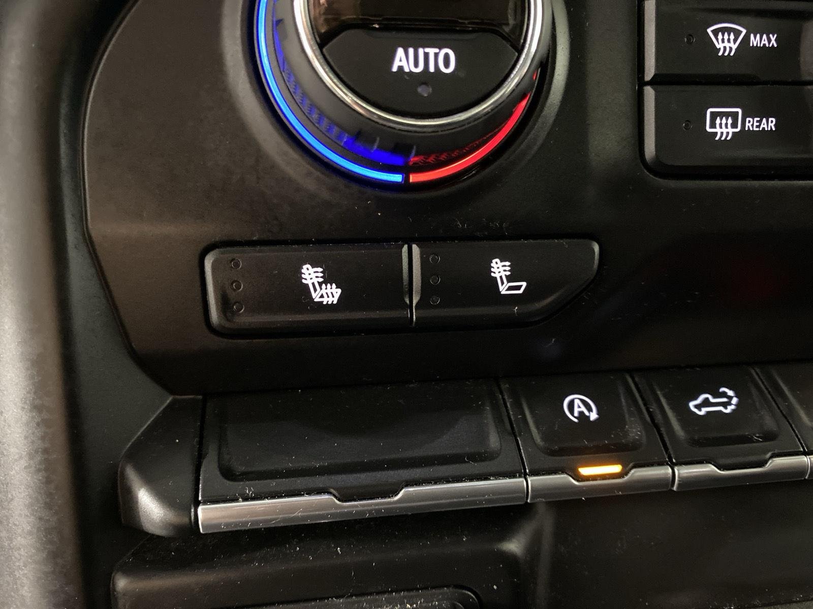 Used 2019 Northsky Blue Metallic Chevrolet LT image 21