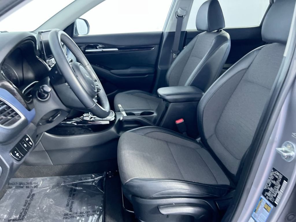 Used 2022 Gray Kia S image 8