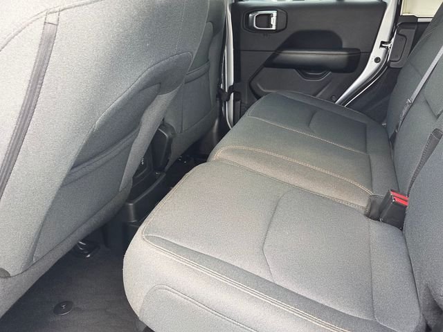 Used 2024 Silver Jeep Sahara 4xe image 12