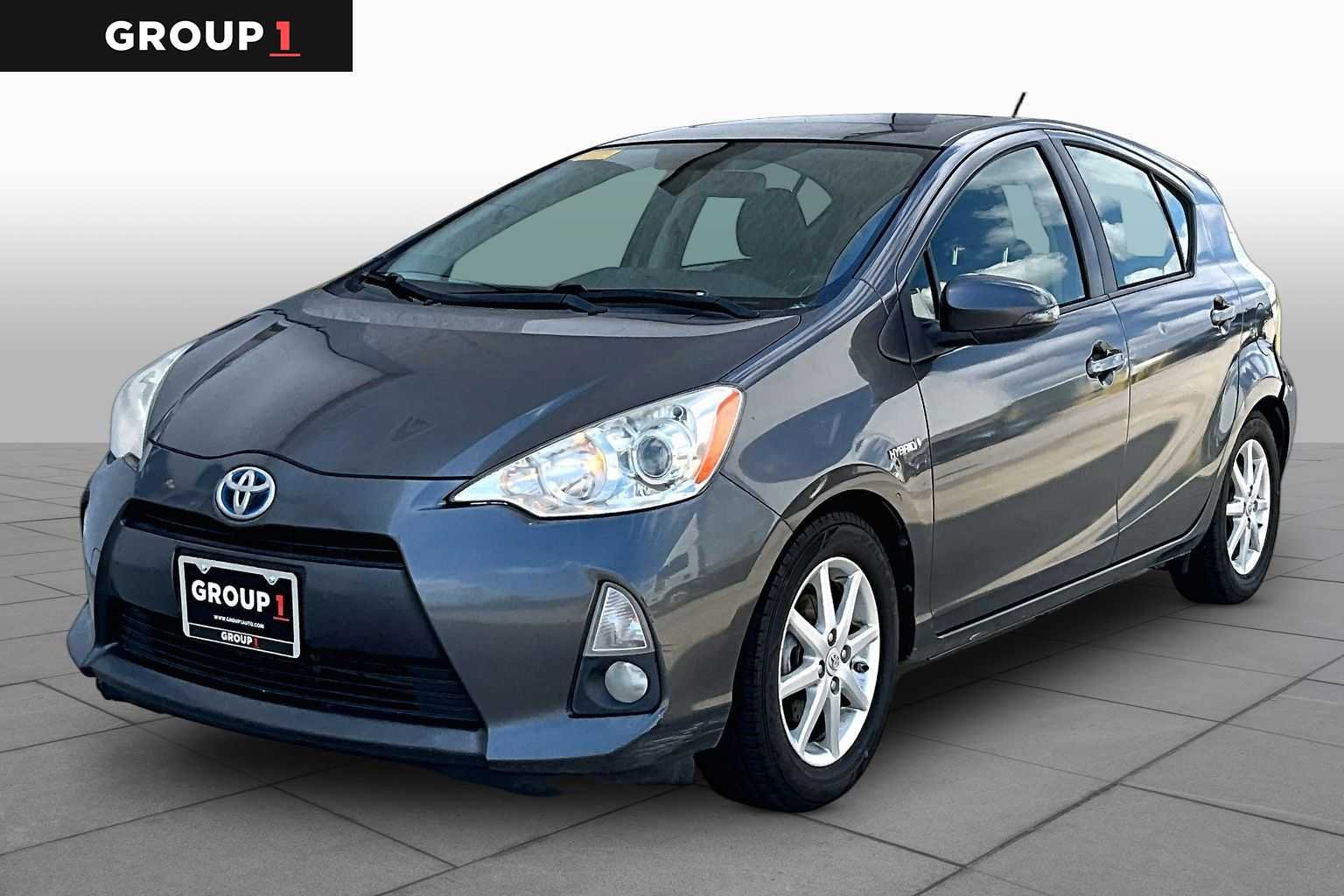 2012 Toyota Prius c Four's photo