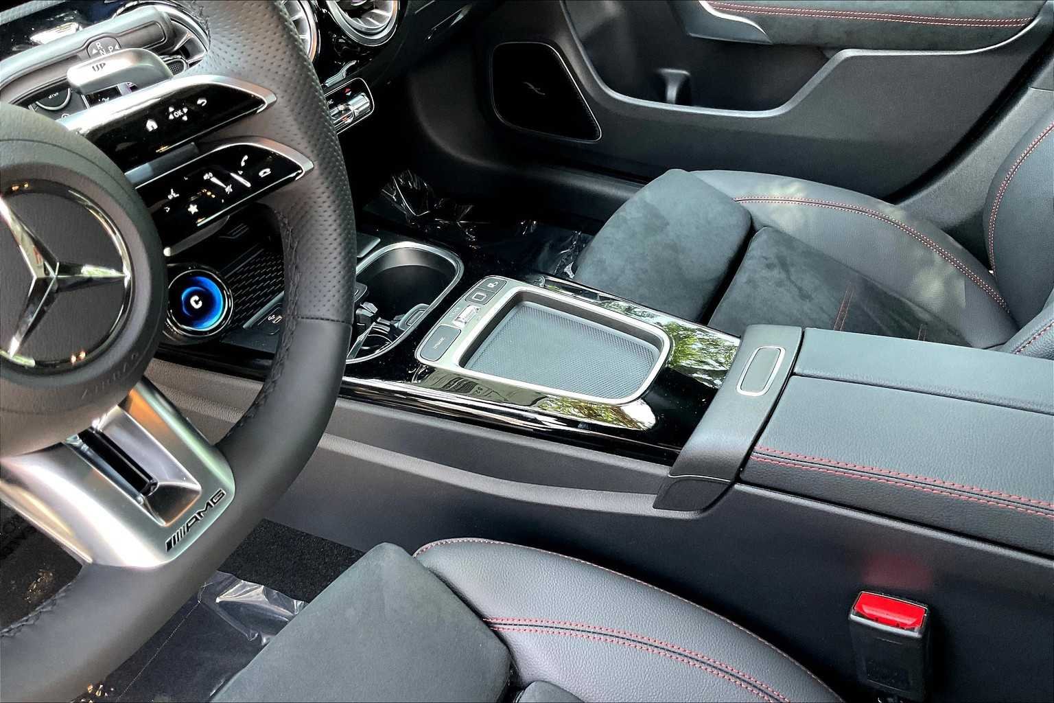 2025 Mercedes-Benz CLA AMG CLA35 - Photo 10