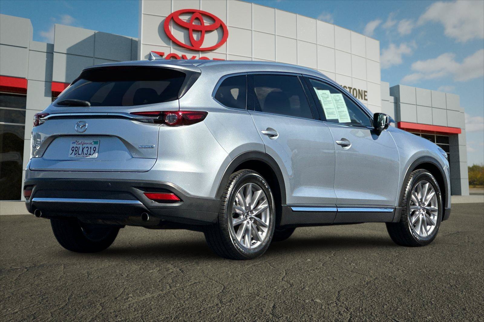 Used 2022 Sonic Silver Metallic Mazda Grand Touring image 3