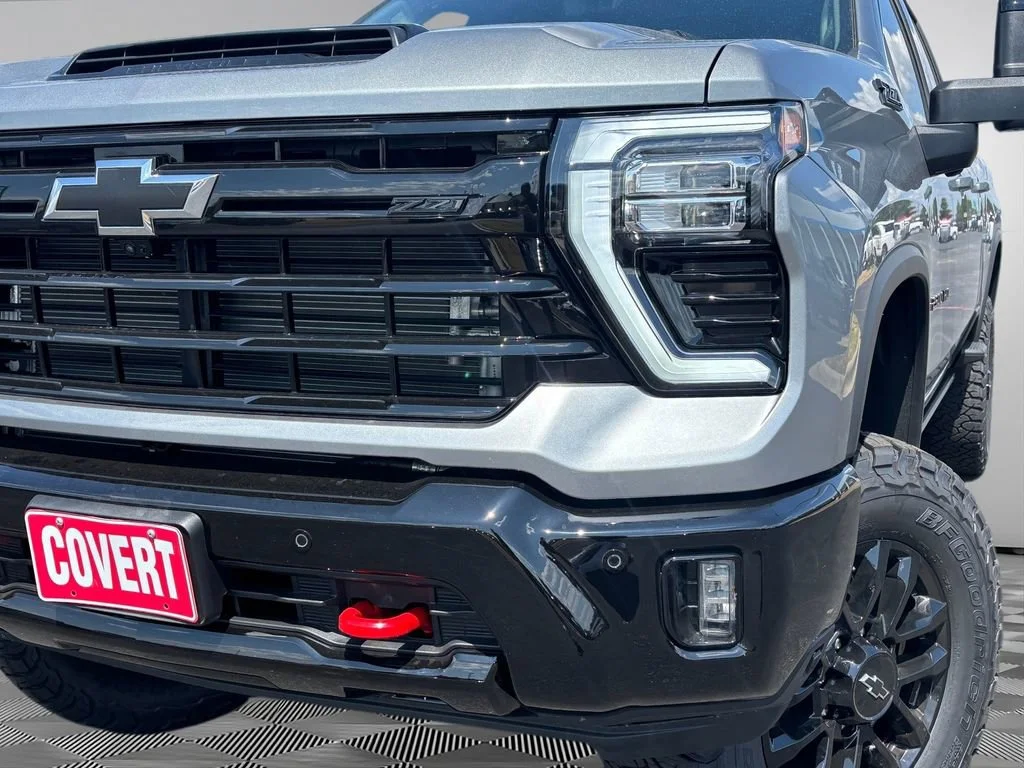 Used 2025 Sterling Gray Metallic Chevrolet LTZ Trail Boss image 3