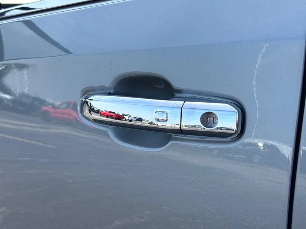 2026 GMC Sierra 1500 Denali - Photo 13
