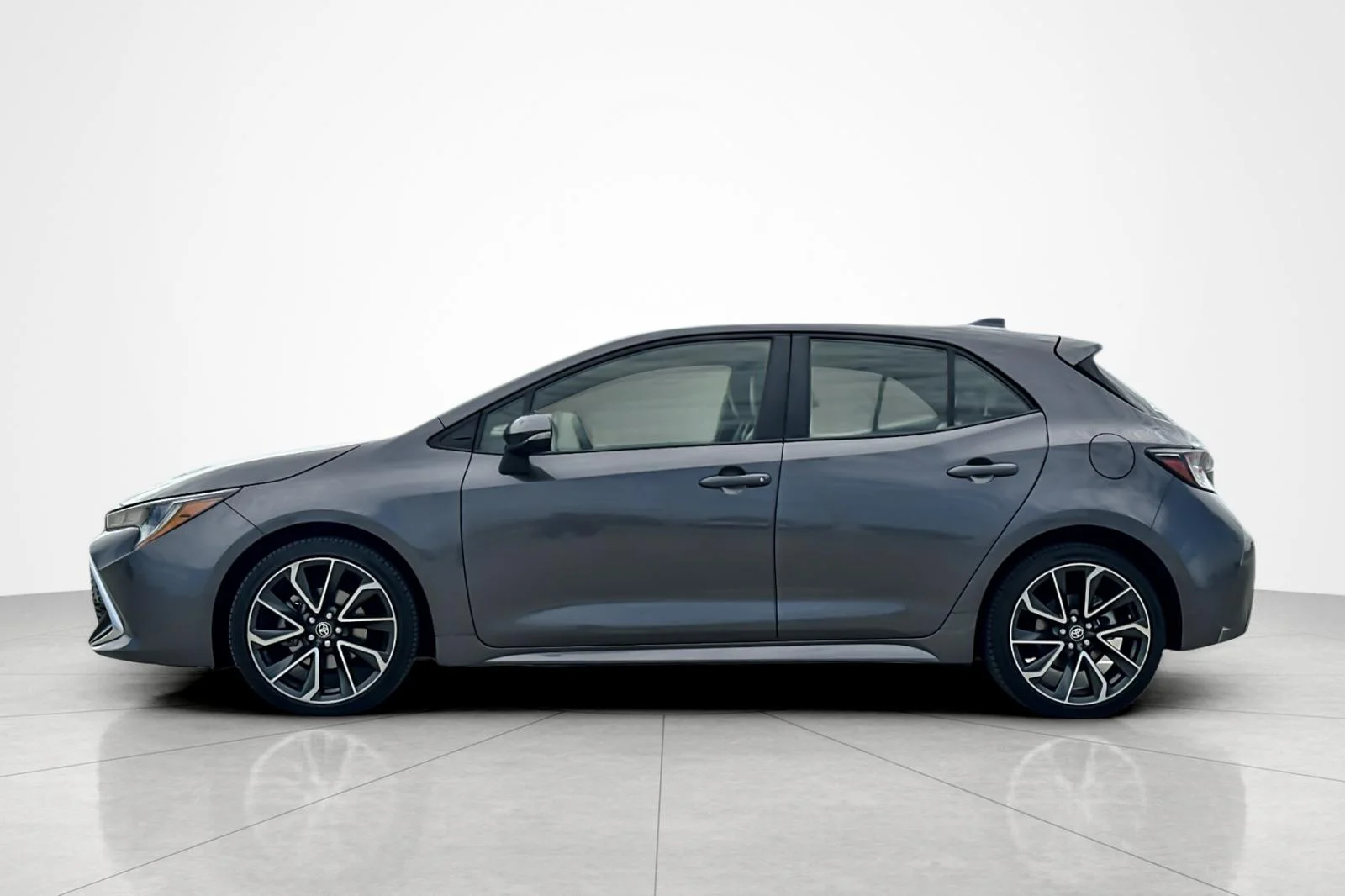 Certified Used 2021 MAGNETIC GRAY Toyota XSE image 2