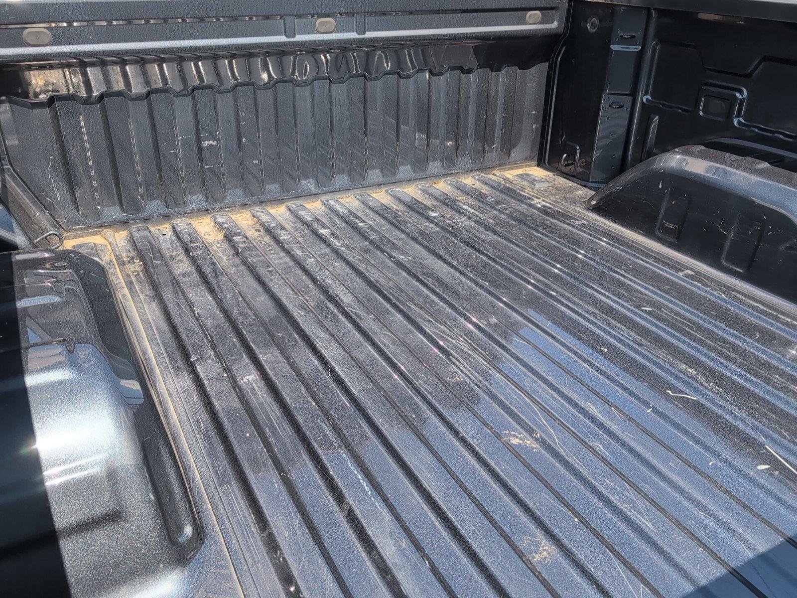 Used 2021 SHADOW GRAY METALLIC Chevrolet RST image 36