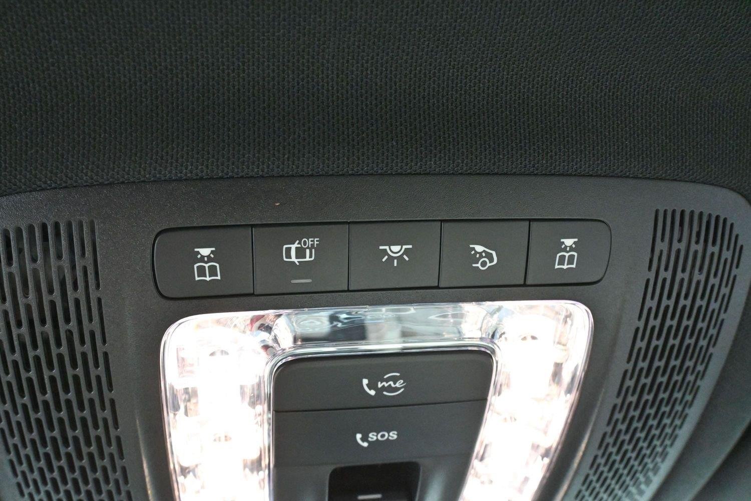 Used 2025 Polar White Mercedes-Benz GLS 450 image 34