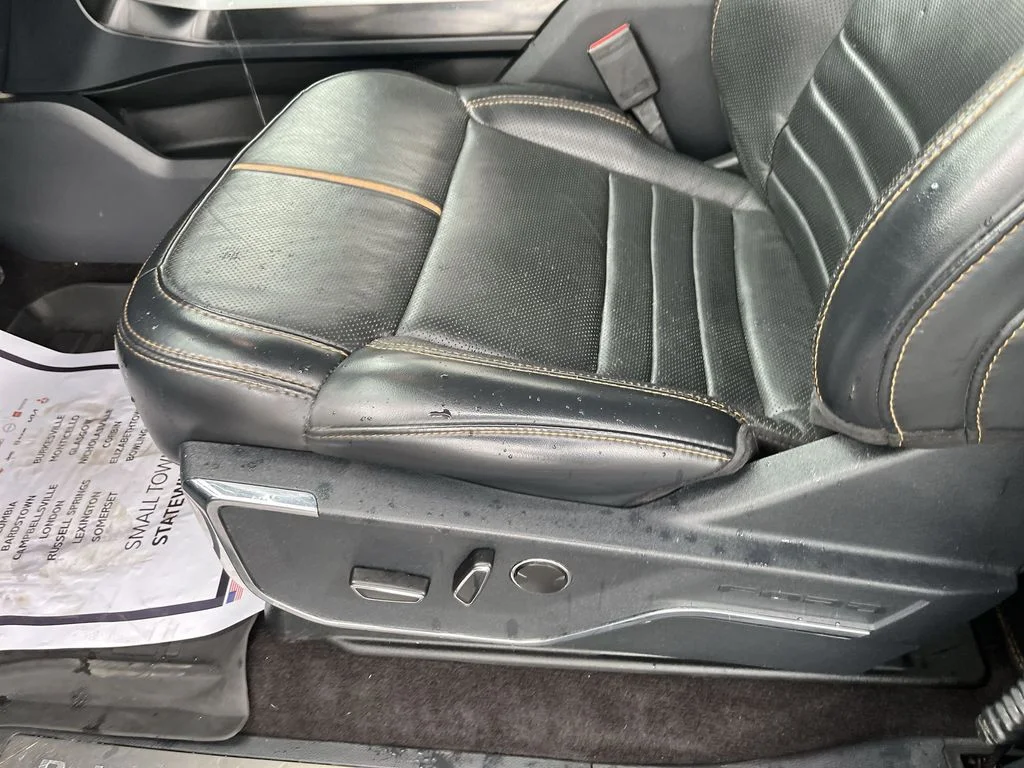 Used 2023 Gray Ford Platinum image 12
