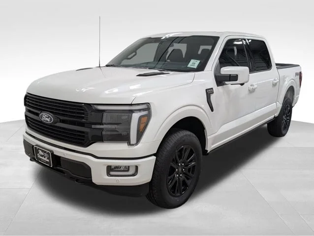 New 2026 Star White Metallic Tri-Coat Ford Platinum® image 60